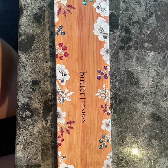 Butter London Eyeshadow Palette - Picture 2 of 2